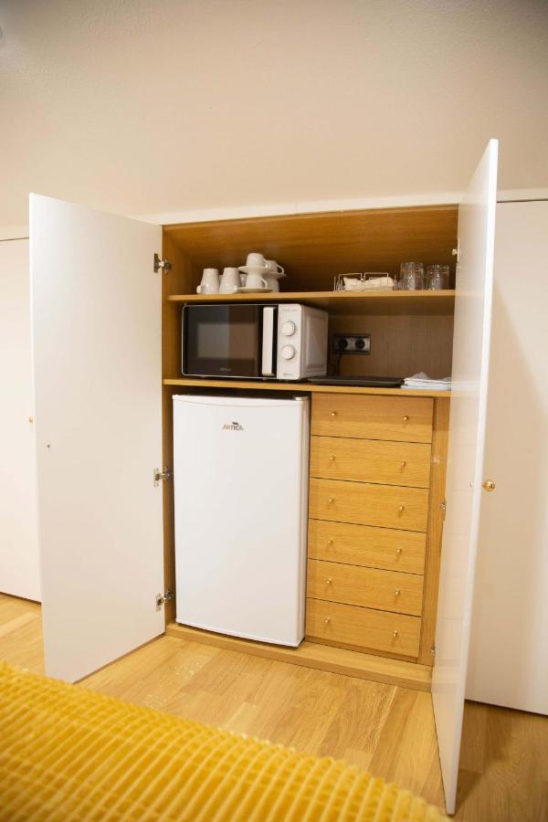 Apartmán Rajabai Almansa Exteriér fotografie